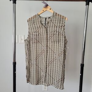 Skye's The Limit Cream Diamond Button Tunic Sheer Tank. Size 1X